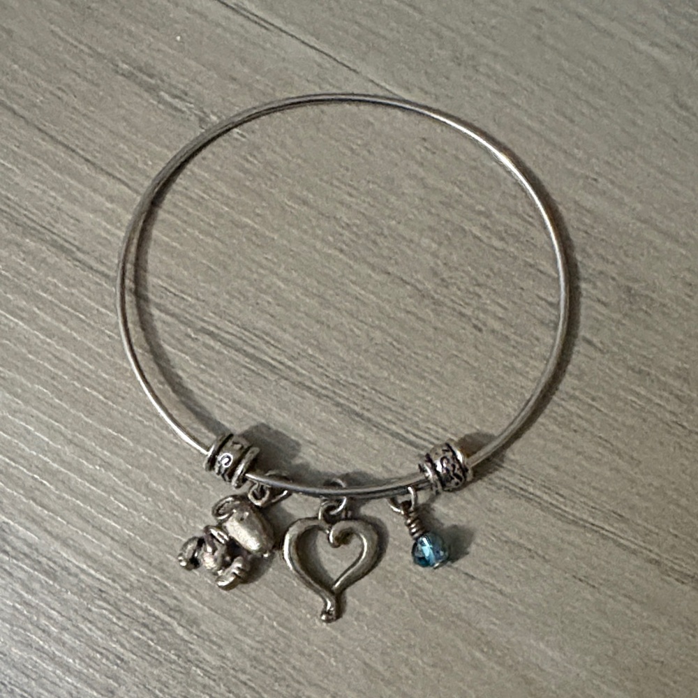 Silver snoopy Charm Bracelet  preloved